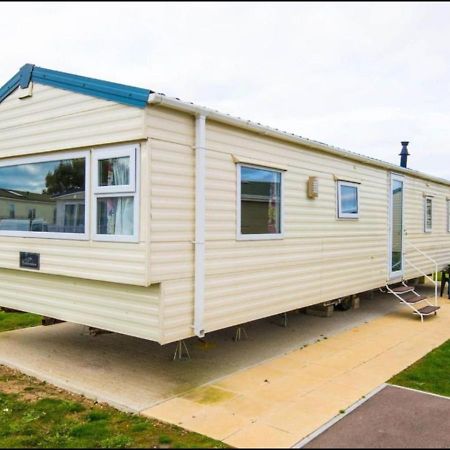 Sbl70 - Camber Sands Holiday Park - Sleeps 8 - Close Swimming Pools And Facilities - Private Parking Екстер'єр фото