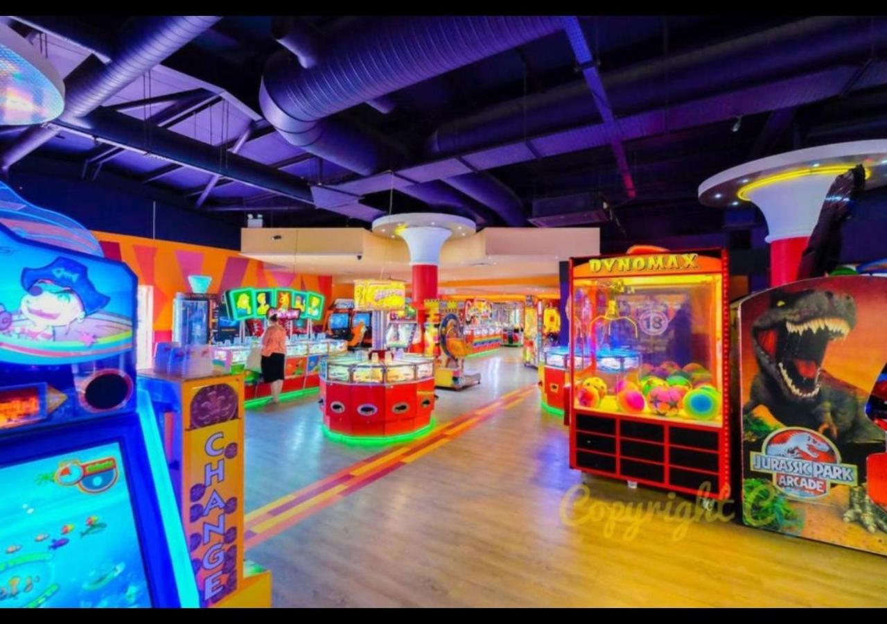 Sbl70 - Camber Sands Holiday Park - Sleeps 8 - Close Swimming Pools And Facilities - Private Parking Екстер'єр фото